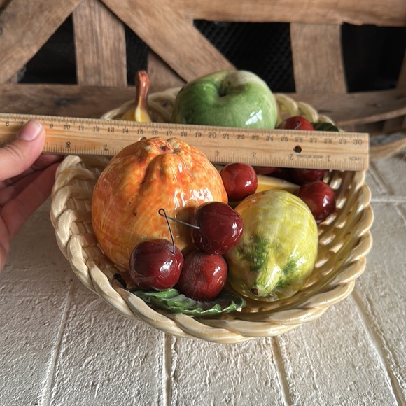 Vintage Majolica Fruit Bowl Bassano Italy Woven Basket Weave 11" Large (36) - Picture 8 of 8